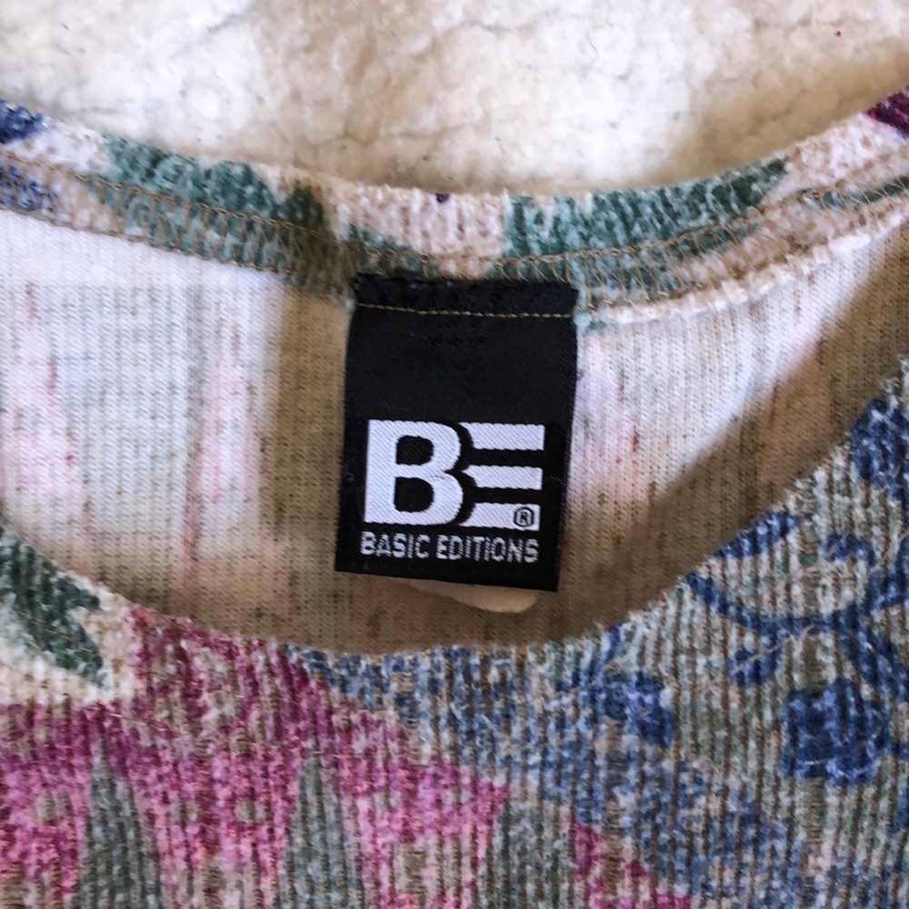 Vintage Basic Editions Tapestry Top - image 3